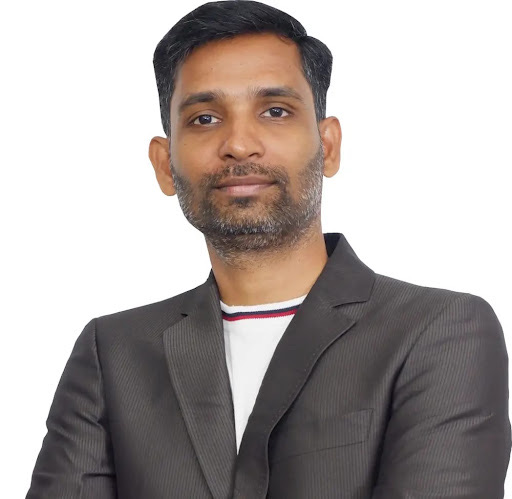 Vinoth Kumar S, SEBI-registered Research Analyst and proprietor of Potoos Research Services